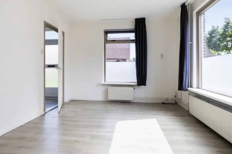 Huis Te Koop , 3, Middenstraat, Beilen, Drenthe