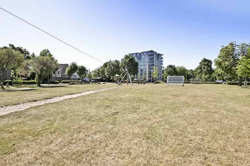 2 Slaapkamers Appartement Oosterhout Nabij Winkelcentrum