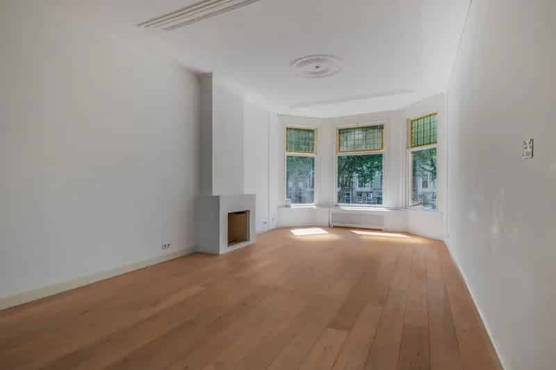 Dubbel Bovenhuis Statenkwartier 5 slaapkamers 3 Balkons