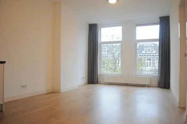 Appartement Te Huur in Den Haag, Zuid-Holland