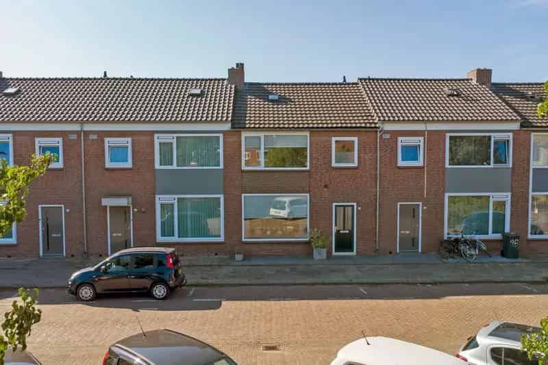 Huis te koop: Kardinaal de Jongstraat 17 5121 JN Rijen | Funda
