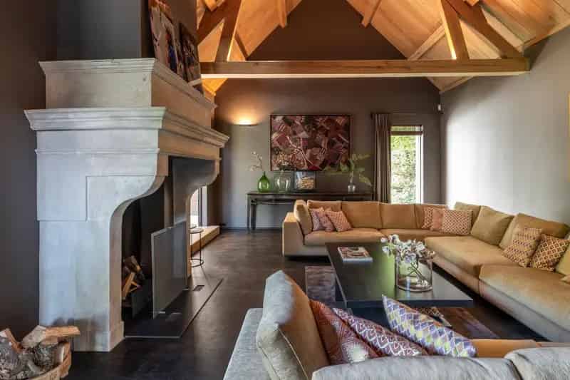 Luxe Villa te Koop Breda 7 slaapkamers Zwembad