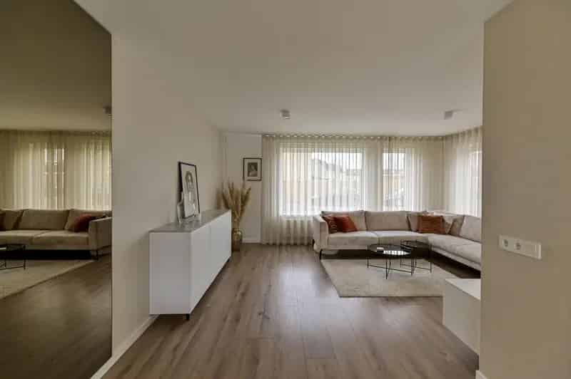 Moderne Tweekapper Hoogvonderen 4 slaapkamers Energielabel A