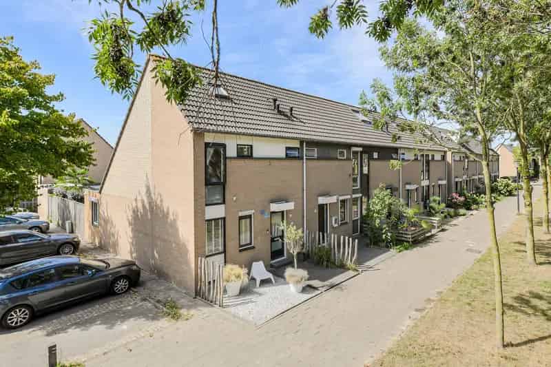Huis te koop: Grote Dijk 10 4823 EG Breda | Funda