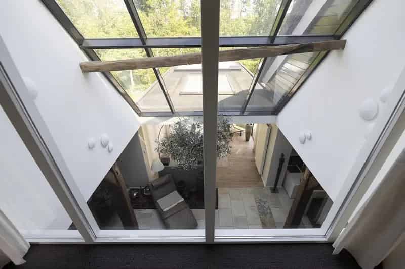 Luxe gerenoveerde woonboerderij met zwembad te koop