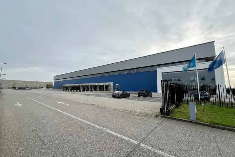 Bedrijfshal te Huur Oud Gastel 12476m2 Logistiek Complex