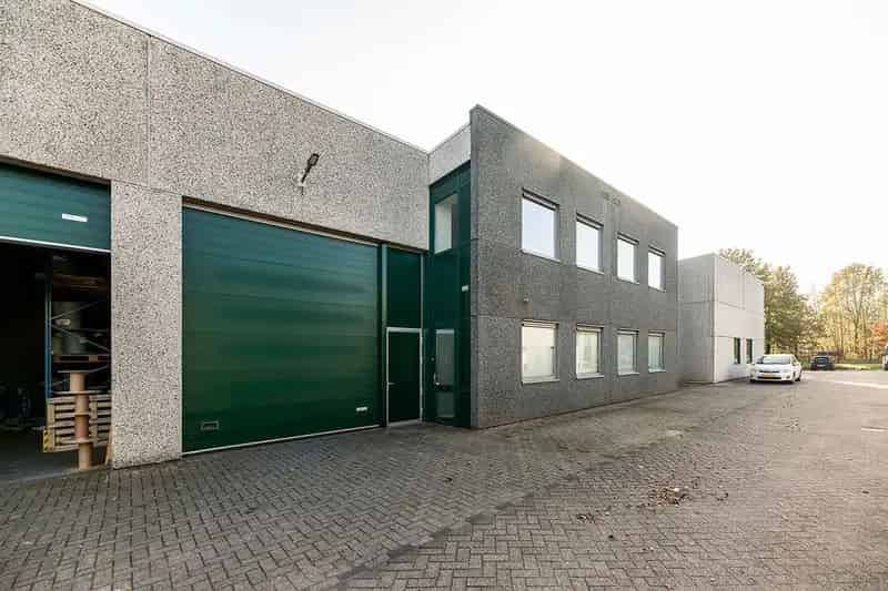Bedrijfshal Oosterhout (NB) | Zoek bedrijfshallen te koop: Everdenberg 123-125 4902 TT Oosterhout (NB) 