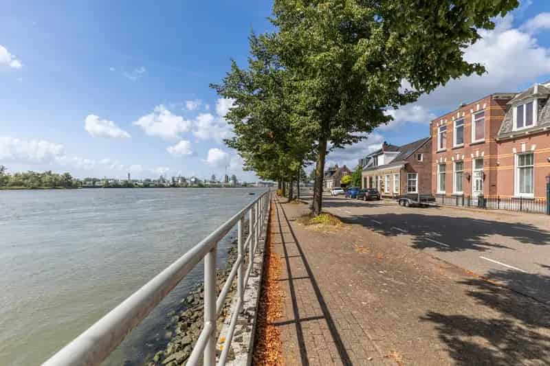 Statige Dijkvilla 1910 Sliedrecht Ruime Tuin Zwembad Guesthouse