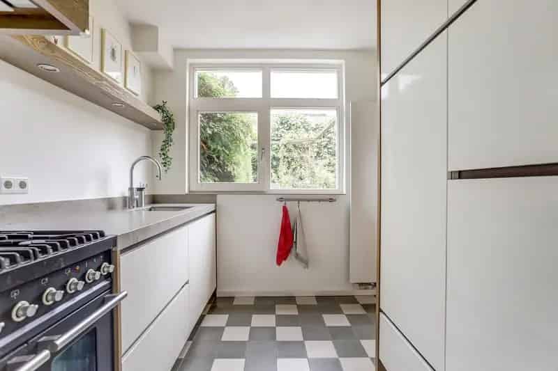 Ruime Hoekwoning Nijmegen 4 slaapkamers Moderne Keuken 6 Zonnepanelen