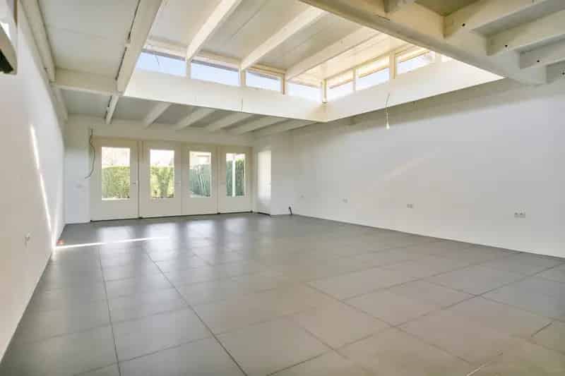 Huis te koop Grotestraat Drunen: Ruime woning met bijgebouw
