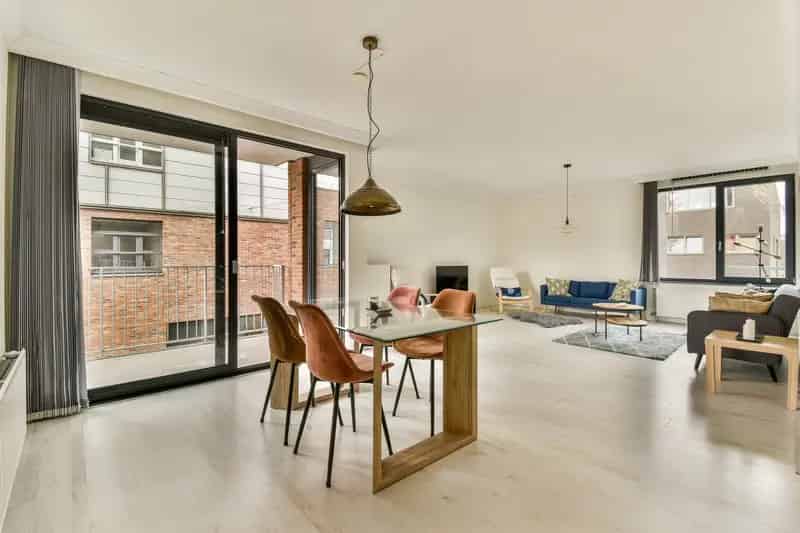 Ruim Hoekappartement Amsterdam Kiekstraat 100m2 Balkon Berging