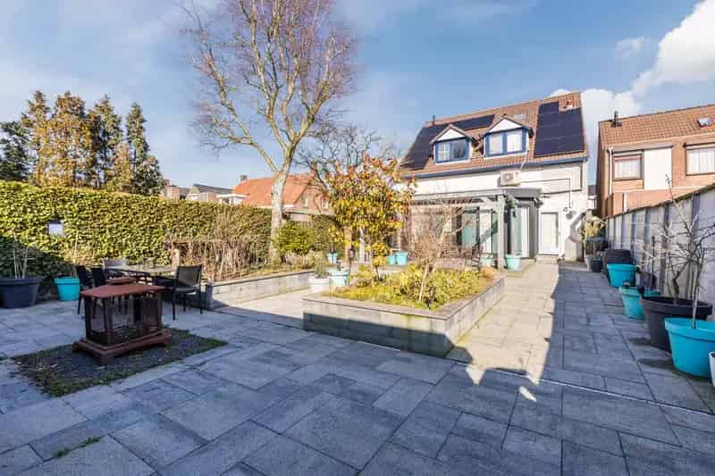 Huis te koop Molenstraat Oudenbosch 5 slaapkamers 214m2