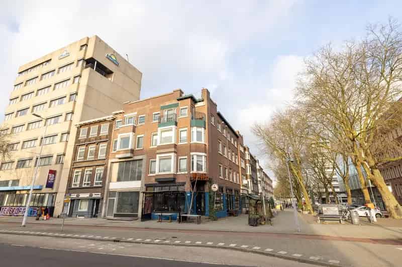 Appartement Rotterdam 115m

Dakterras 45m

3 slaapkamers