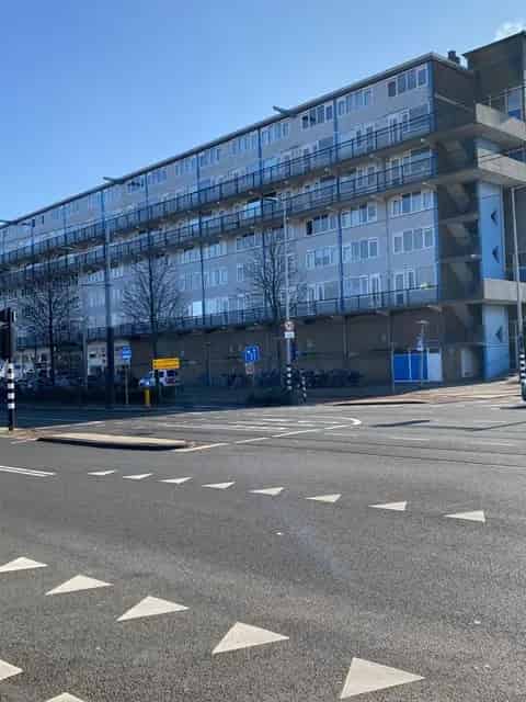 Amsterdam  (Osdorp Zuidoost)  - Pieter Calandlaan