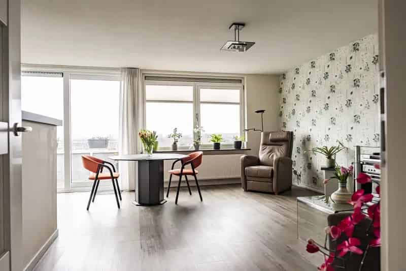 3-kamerappartement Velserbroek - Balkon - Moderne Keuken - Nabij Winkels