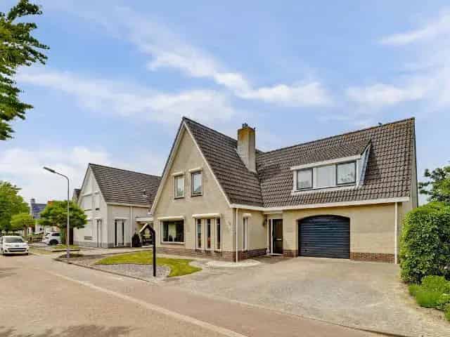 Vrijstaande woning Krabbendijke 158m² 4 slaapkamers