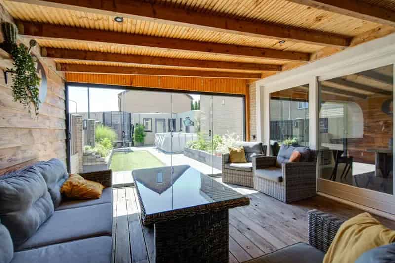 Ruime Hoekwoning Raamsdonk 4 Slaapkamers Grote Tuin Garage