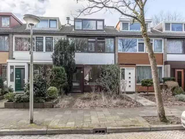 Ruime Eengezinswoning Delft 4 Slaapkamers Nabij Recreatiegebied