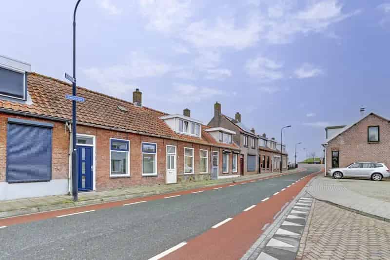 Gerenoveerde Tussenwoning Yerseke