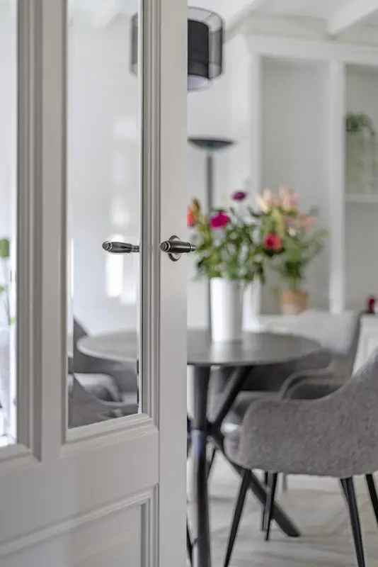 Instapklare 2-onder-1-kapwoning Bruinisse 4 slaapkamers