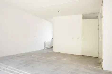 3 Slaapkamers 2 1 Kap Woning Tilburg Ruime Tuin Garage