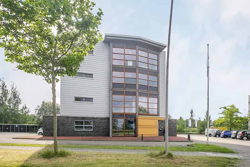Kantoorruimte te huur Drachten 800m2