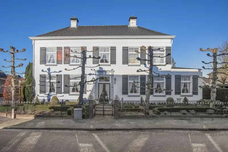 Historische Tweekapper Woudenberg Veel Woonruimte