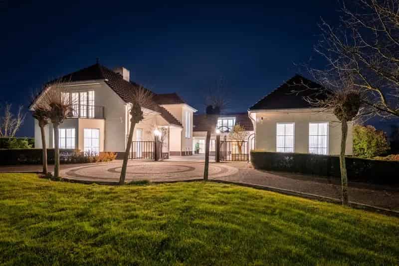 Luxe Landhuis Maria Hoop 7 Slaapkamers 6 Badkamers Grote Tuin
