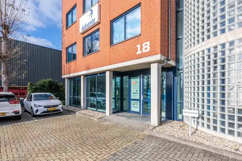 Kantoorruimte te huur Hardinxveld Giessendam A15