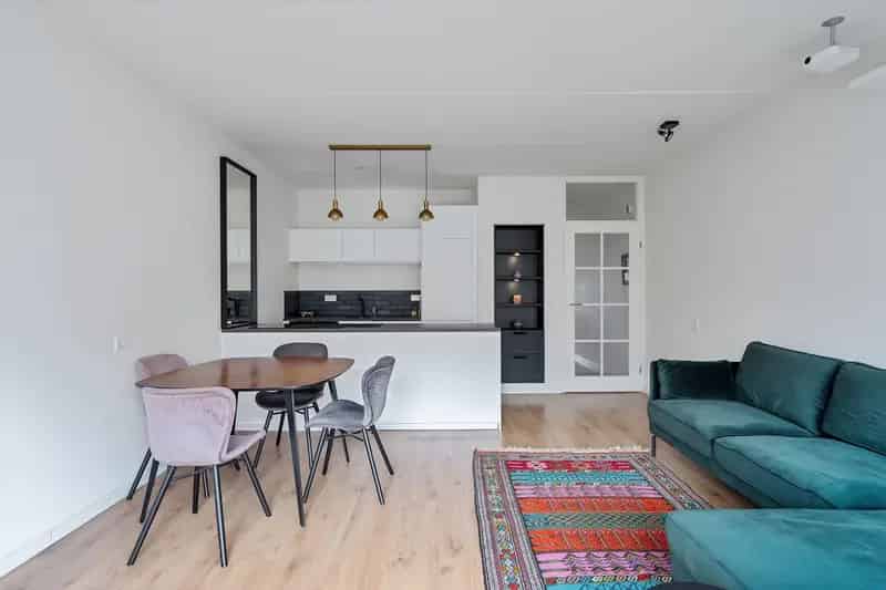 Modern Tweekamerappartement Amsterdam Zuid Nabij Vondelpark