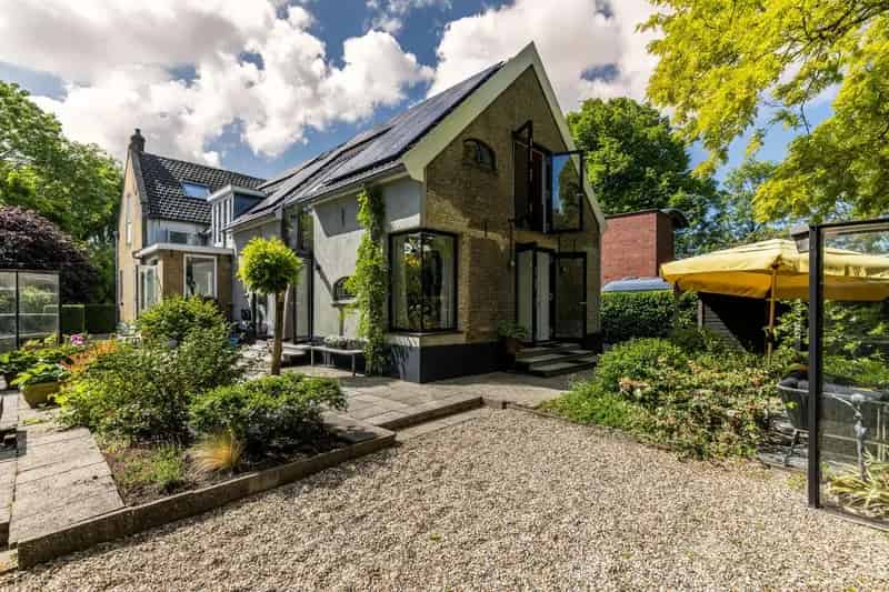 Droomhuis Kralingseweg: Vrijstaande woning 281m2 met gastenverblijf