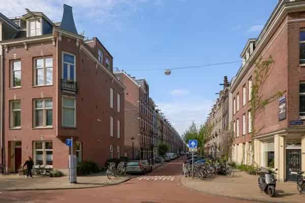 Ruim appartement Amsterdam Kanaalstraat 96m² A-klasse
