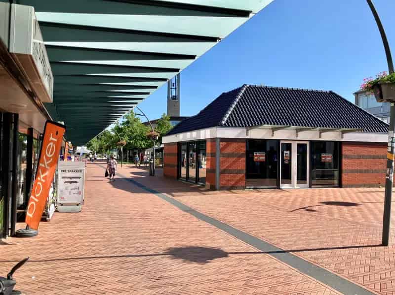 Woon Winkelpand Dronten 140m2 Appartement 388m2 Winkel Dakterras