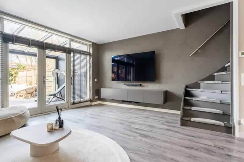 Moderne Eengezinswoning te Koop Delft