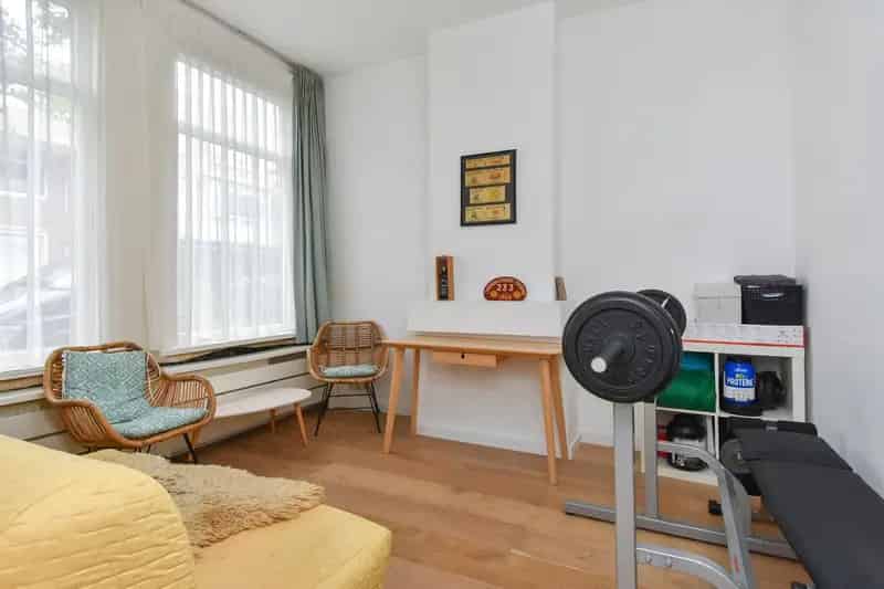 Huis te koop Scheveningen: 5 6 kamer woning 137m

