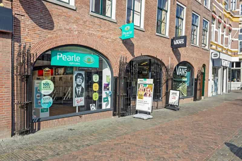 Winkel te Huur Oudegracht Utrecht 193m2 Toplocatie