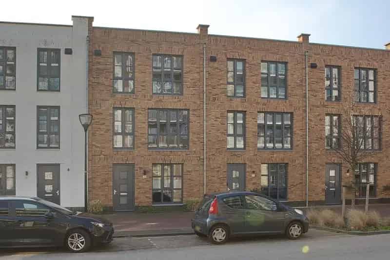 Ruime 4 Slaapkamer Stadswoning 158m2 Gasloos  Maassluis