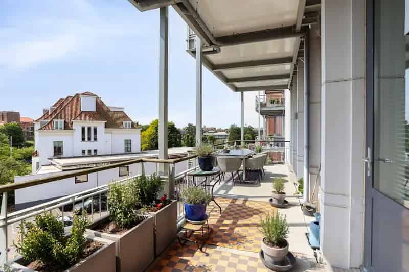 Luxe Appartement Den Haag Internationale Zone 2 parkeerplaatsen