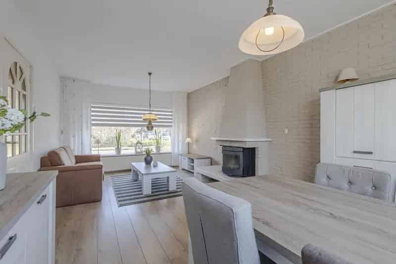 Huis Te Koop , 86, Wilhelminalaan, Giessenburg, Zuid-Holland