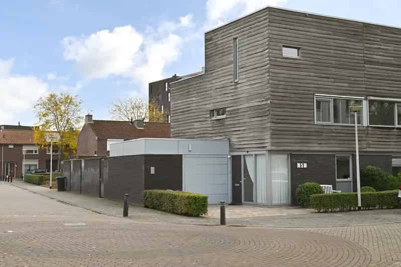Moderne Eengezinswoning Te Koop