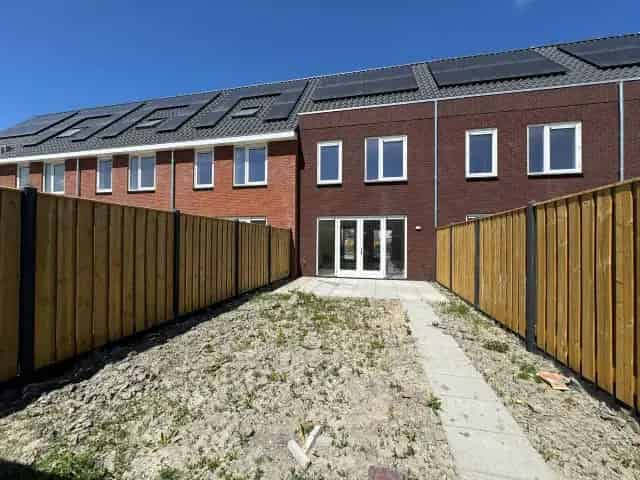 Nieuwbouw woning te huur in Zwaag