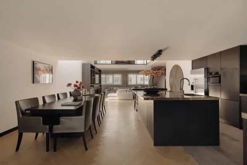 Cityloft Jordaan 208m² 5m Plafond Luxe Keuken Airco