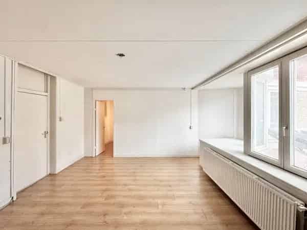 Te Huur Appartement 80m2 Amsterdam Baarsjes 3 slaapkamers