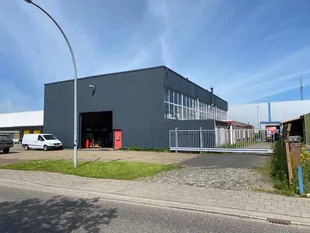 Bedrijfshal te Huur Zaltbommel 635m2