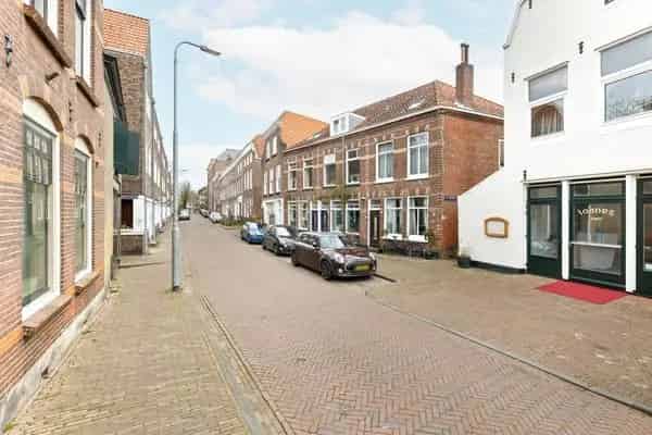 Ruime Bovenwoning Middelburg Dakterras 3 Slaapkamers
