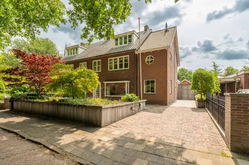 Herenhuis Badhoevedorp 284m2 5 slaapkamers Tuin Bioscoop