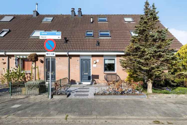 Instapklare Tussenwoning Sommelsdijk 3 slaapkamers Luxe Keuken