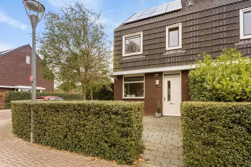 Ruime Hoekwoning Leek Nabij Groningen