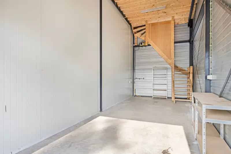 Garagebox Barendrecht | Zoek garageboxen te koop: Arnhemseweg 9-12 2994 LA Barendrecht 