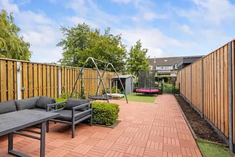 Ruime Tussenwoning 3 Slaapkamers Tuin Aan Het Water Tilburg